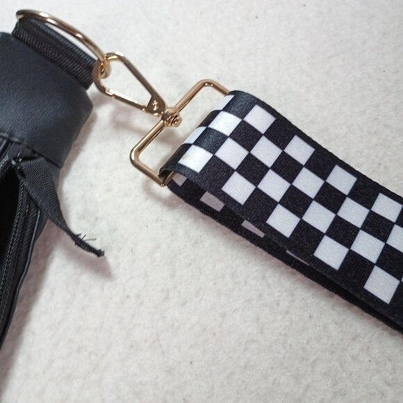 Market & Layne Crossbody Pouch Bag Black w/ Checkered Strap Casual Purse - Picture 14 of 15